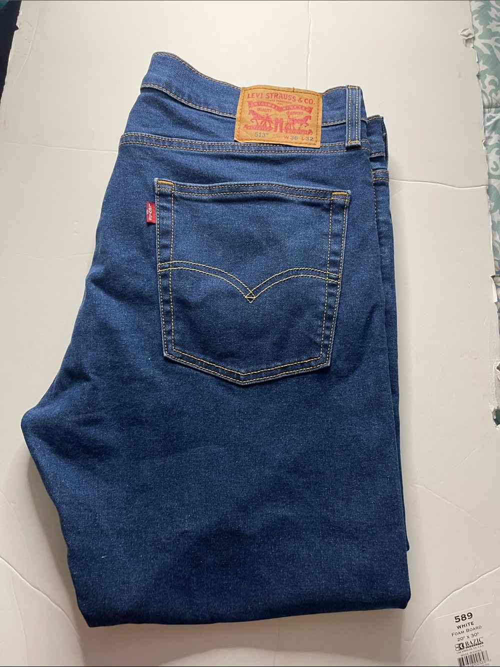 Levi's Men's Navy Blue Straight Jeans